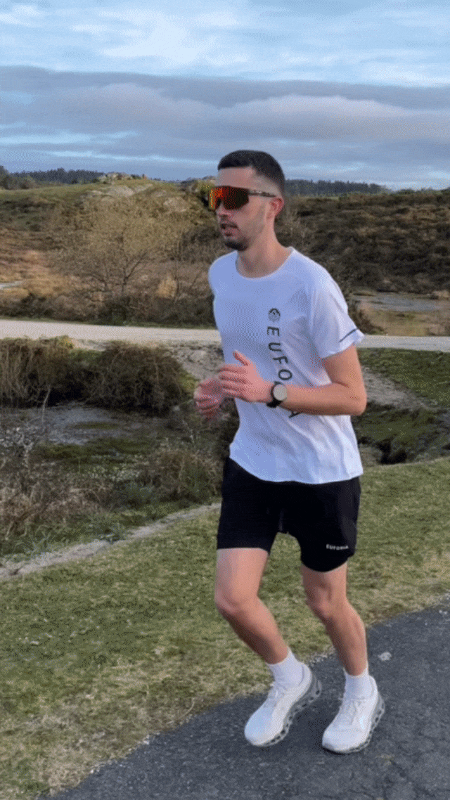 Euforia yoga running gif