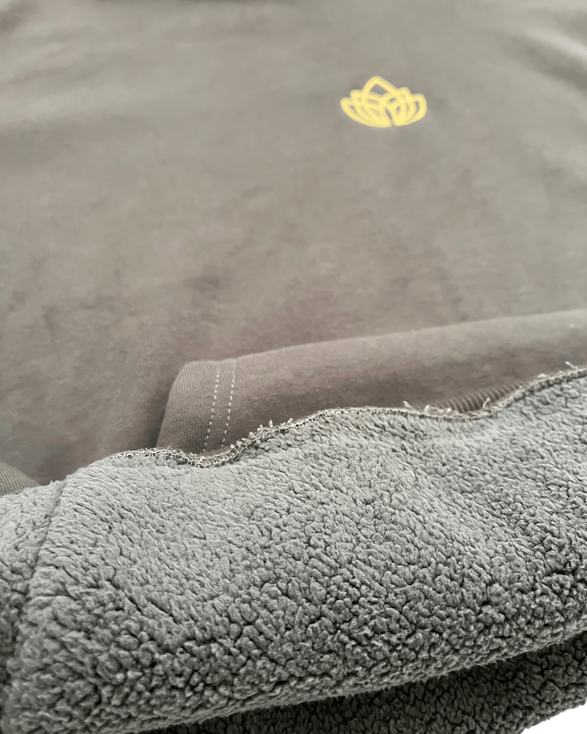 euforia yoga sudadera detalle algodon