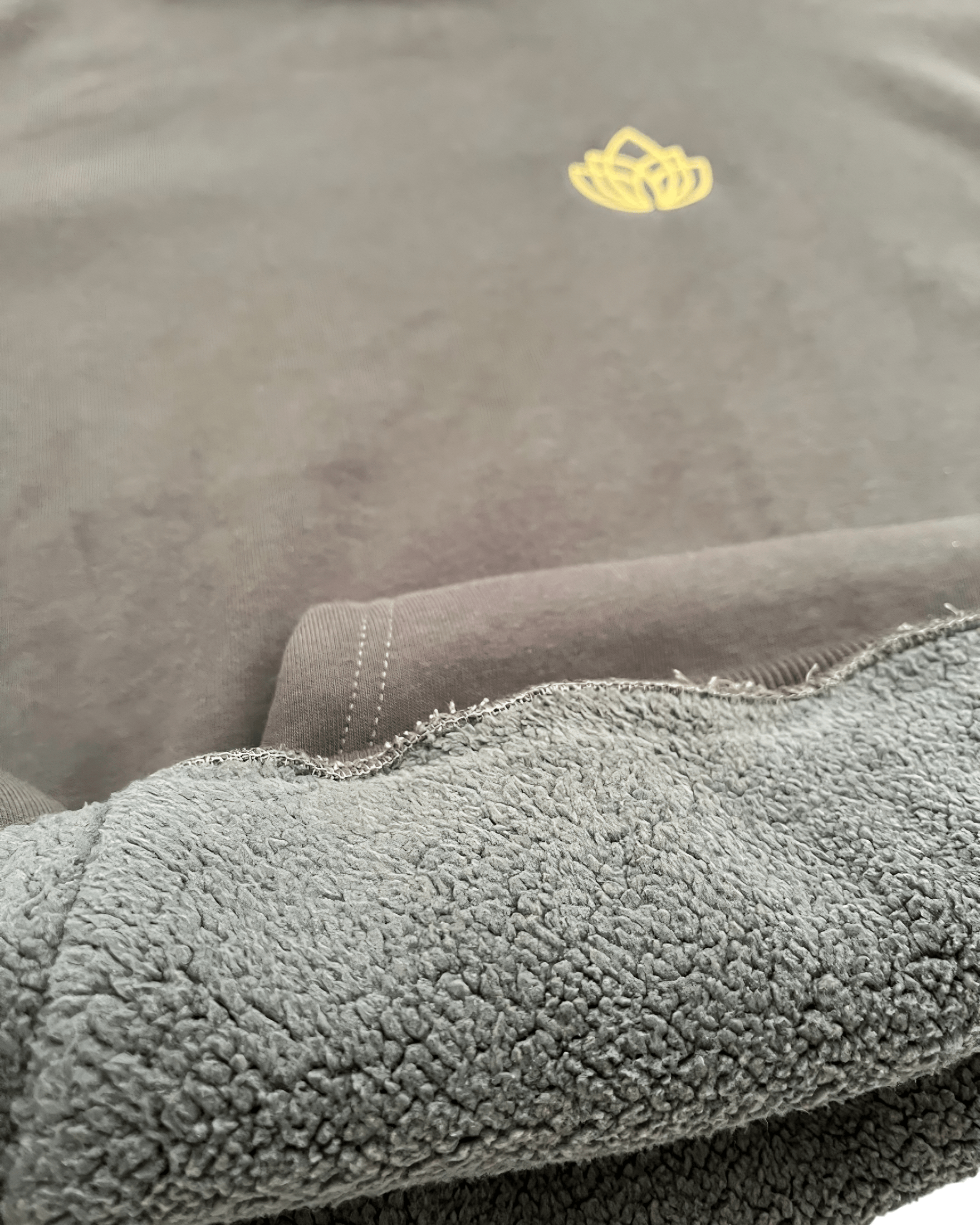 euforia yoga sudadera detalle algodon