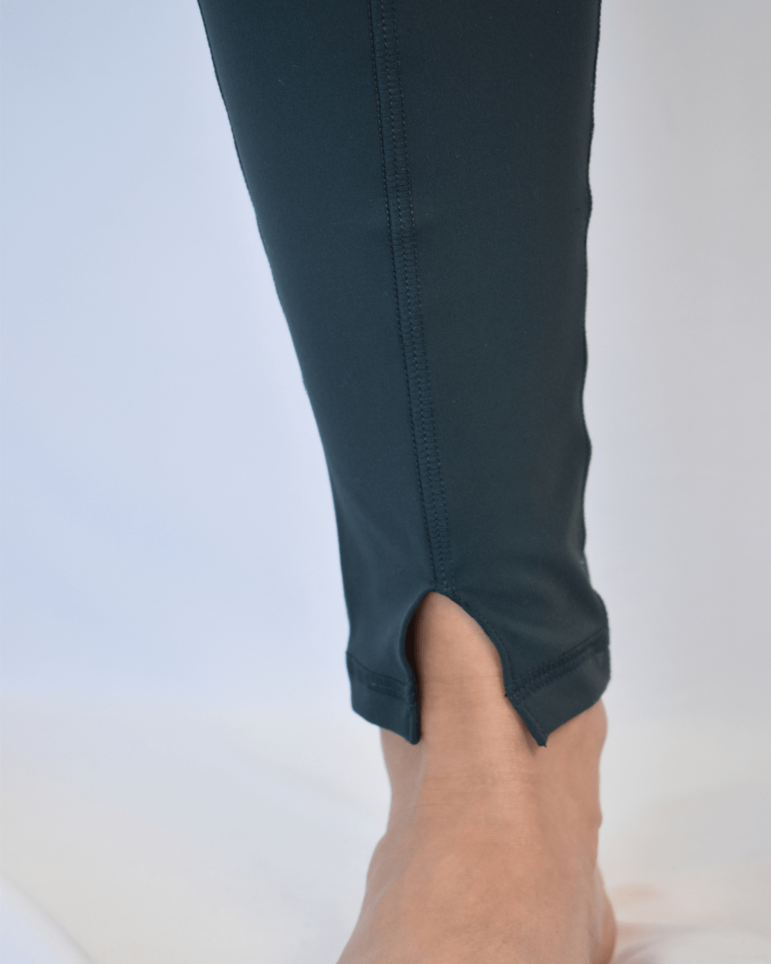 leggins deportivos premium euforia detalle pierna